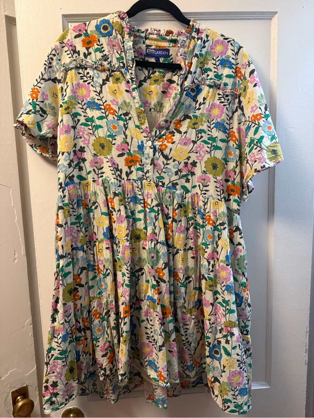Cupro Garden Floral Short-Sleeve Tiered Tunic in Multi-Color
